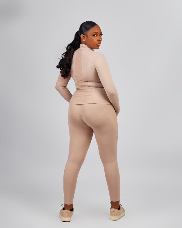 QUEEN - Image 4